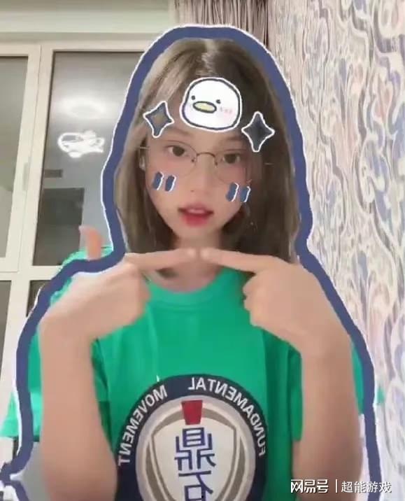 吃瓜娱乐小蓝姐姐是谁,网络红人的魅力与影响力