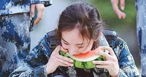 女子娱乐圈吃瓜,揭秘女子明星们的幕后故事