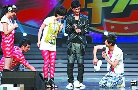 吃瓜群众在娱乐圈指什么,揭秘网络围观背后的真相