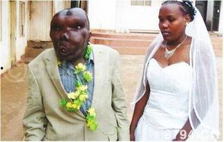 恐丑的娱乐吃瓜人照片,娱乐吃瓜人的照片背后的故事